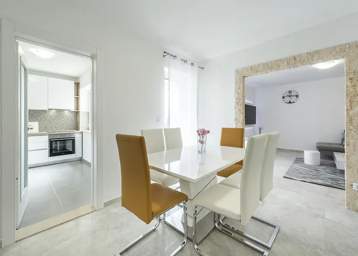 Apartment Apartment Pina