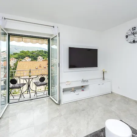 Apartment Pina Appartamento *